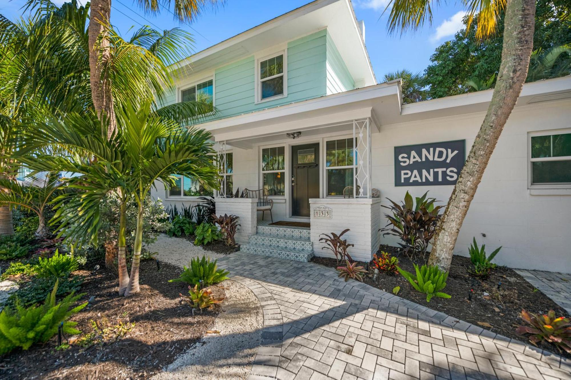 Sandy Pants - Designer Beach Chic Home Steps To Beach Backyard Oasis W Heated Pool 애나 마리아 외부 사진
